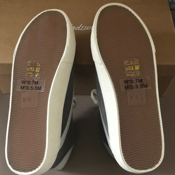 Madewell High-Top Sneakers Suede and Sherpa.  Gray and White.  Size 7 - Picture 8 of 8
